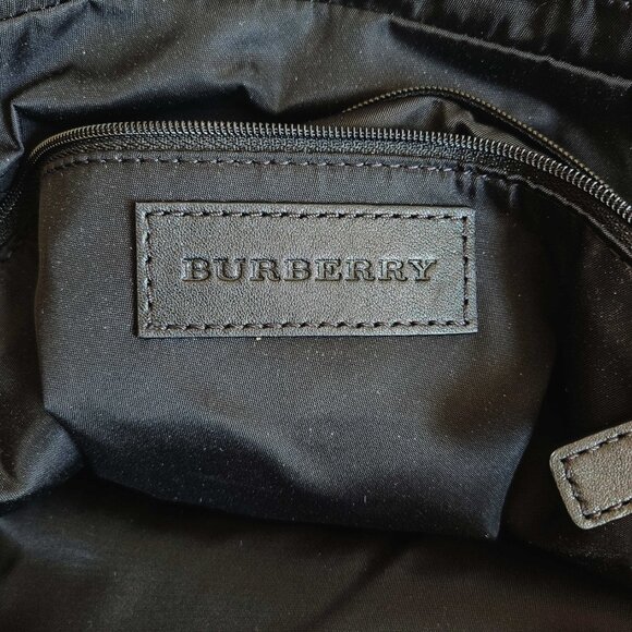BURBERRY BLUE BUCKLEIGH NYLON TOTE BAG - Picture 15 of 16